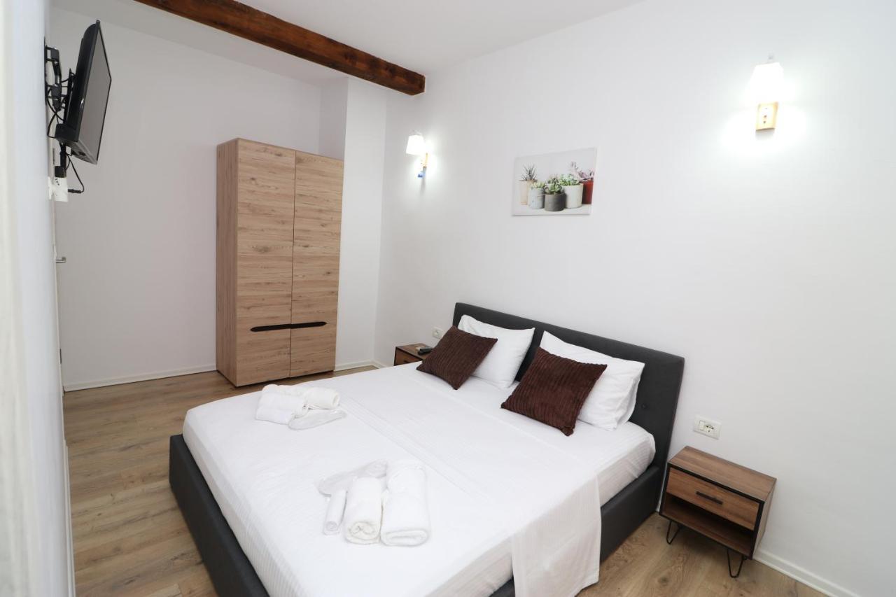 Bed and Breakfast Gaia Vlorë Exterior foto