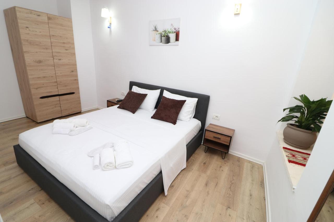 Bed and Breakfast Gaia Vlorë Exterior foto